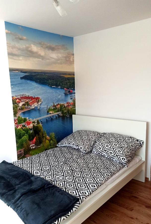 Wynajem Pokoi Wiki Apartamento Mikołajki Exterior foto