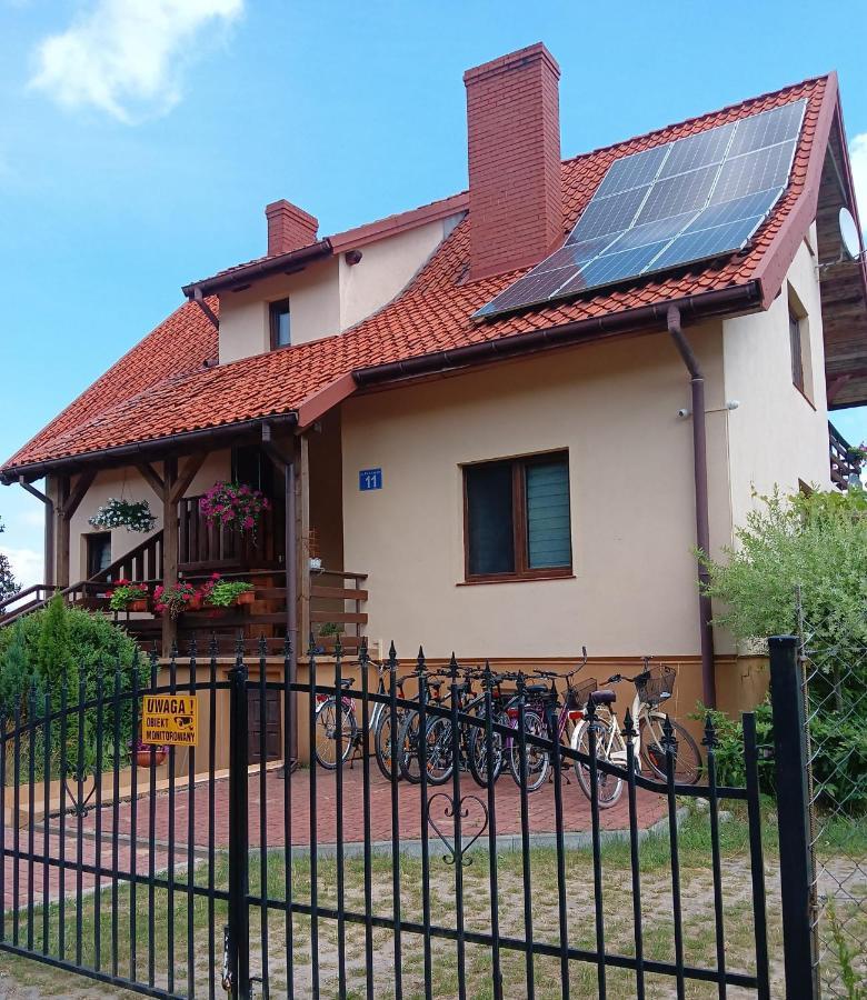Wynajem Pokoi Wiki Apartamento Mikołajki Exterior foto