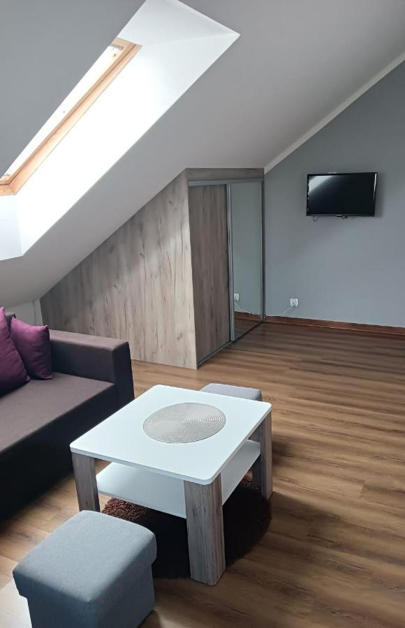 Wynajem Pokoi Wiki Apartamento Mikołajki Exterior foto