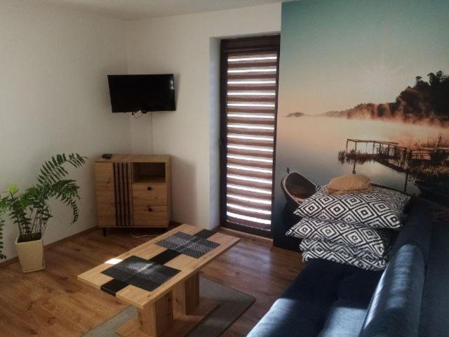 Wynajem Pokoi Wiki Apartamento Mikołajki Exterior foto